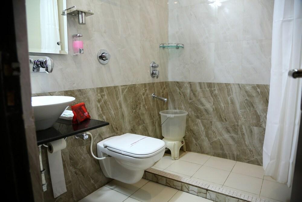 Royal Park 22 Hotel 3*