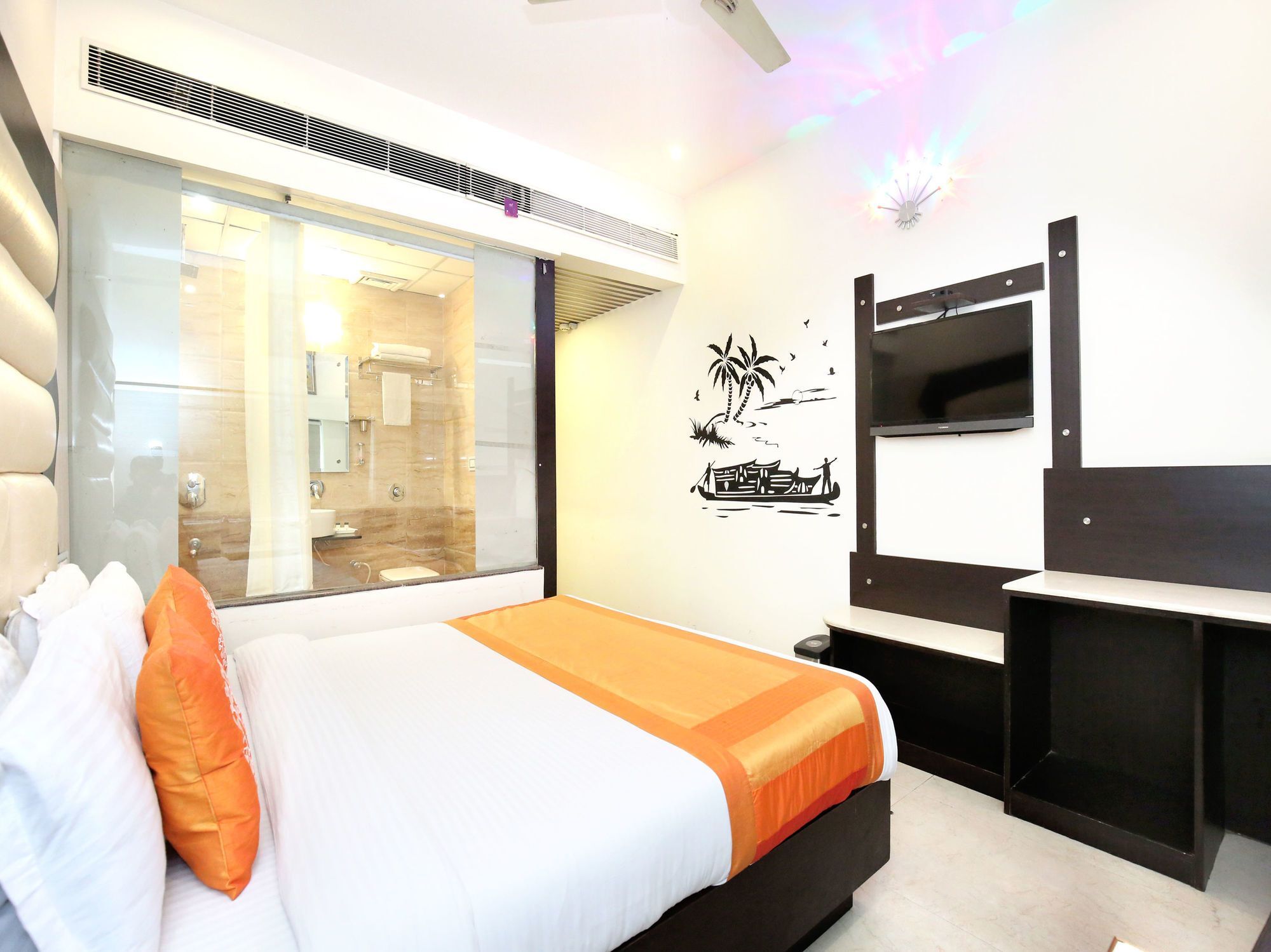 Royal Park 22 Hotel 3*