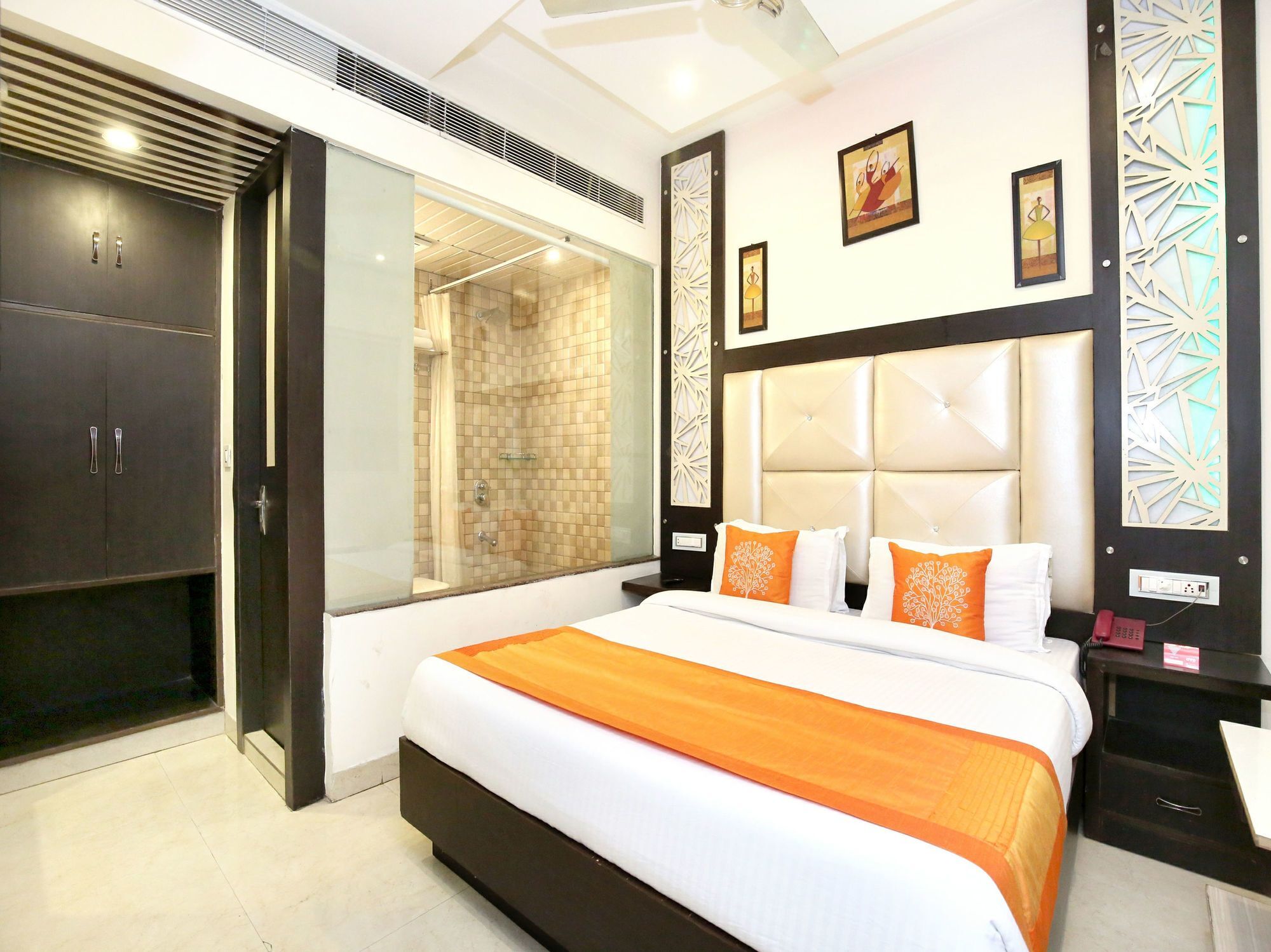Royal Park 22 Hotel 3*